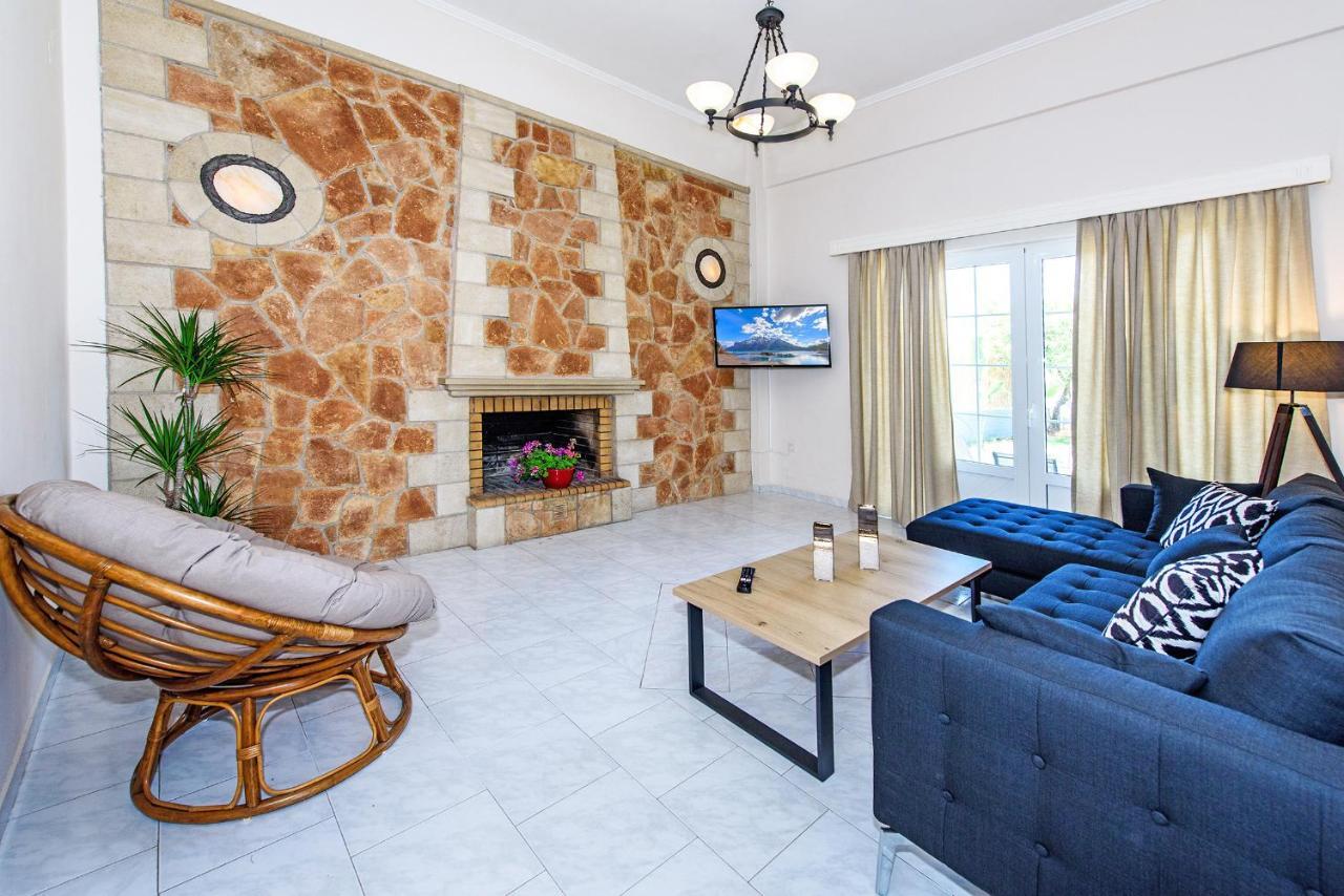 Platanias Villa Spyros Buitenkant foto